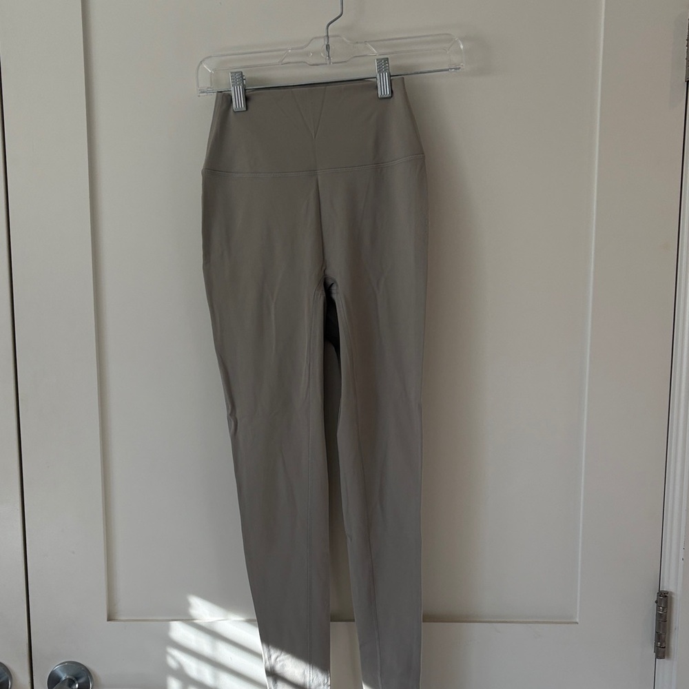 High-Rise Women’s Leggings in Taupe